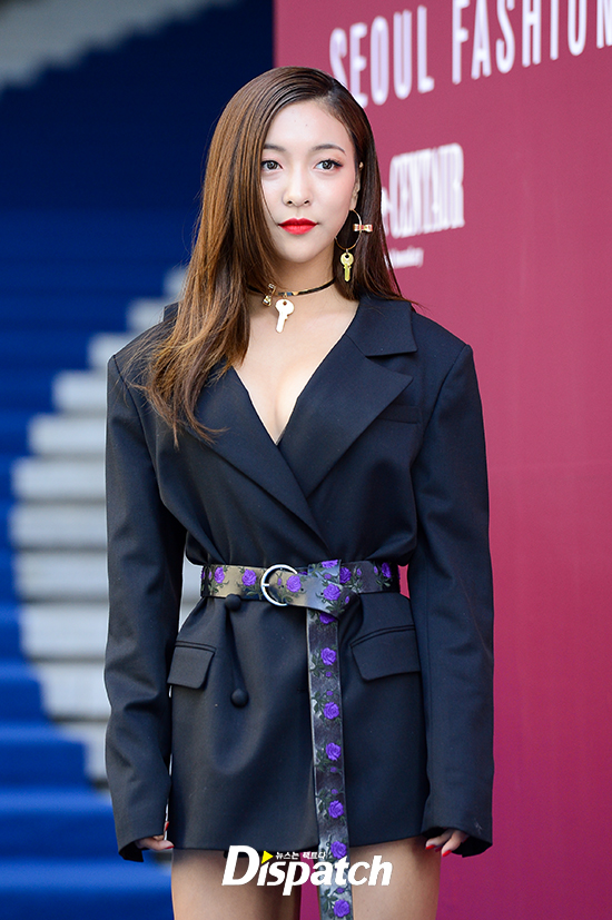 Gong Hyo Jin đầy khí chất, thiên thần Kim Yoo Jung tỏa sáng bên loạt sao Hàn sành điệu tại Seoul Fashion Week - Ảnh 15.