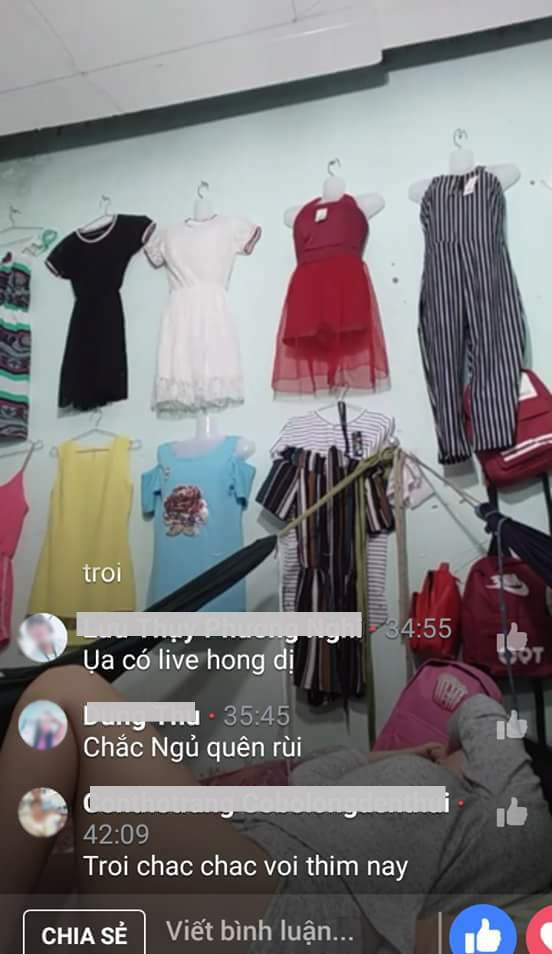 Đang livestream bán hàng online, chủ shop lăn luôn ra ngủ - Ảnh 3.