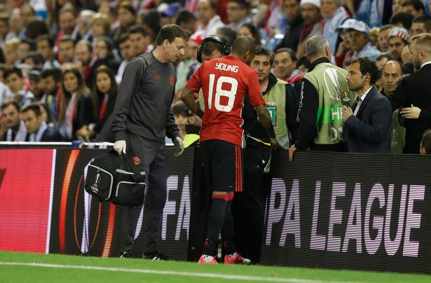 Man Utd lại trả gi&aacute; sau chiến thắng trước Celta Vigo - Ảnh 2.