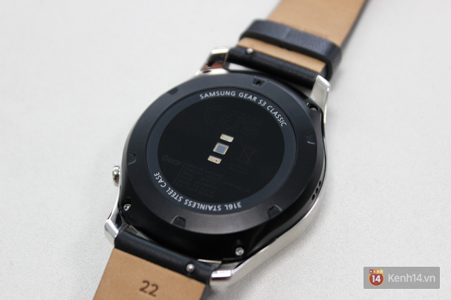 Cận cảnh smartwatch Gear S3 Classic: ngoại h&igrave;nh lịch l&atilde;m, pin tr&acirc;u hơn v&agrave; nhiều t&iacute;nh năng hữu &iacute;ch - Ảnh 5.