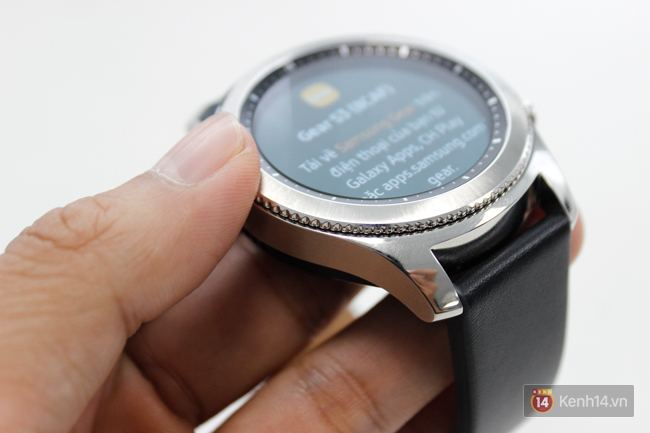 Cận cảnh smartwatch Gear S3 Classic: ngoại h&igrave;nh lịch l&atilde;m, pin tr&acirc;u hơn v&agrave; nhiều t&iacute;nh năng hữu &iacute;ch - Ảnh 7.