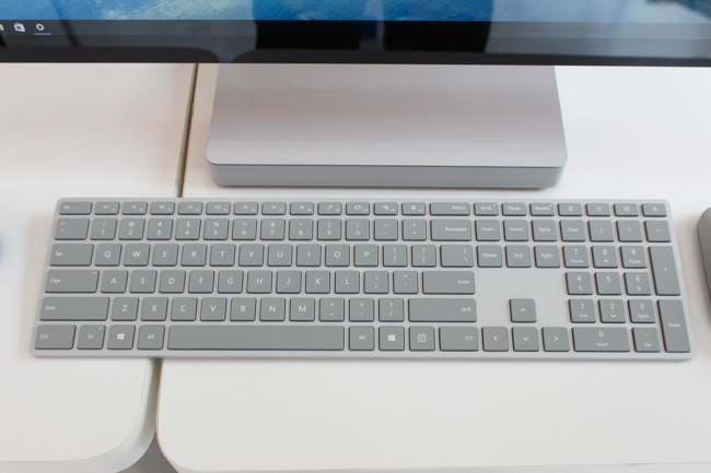 Trải nghiệm nhanh máy tính kiêm bàn vẽ Surface Studio tại Việt Nam: mỏng, đẹp và ấn tượng! - Ảnh 5.