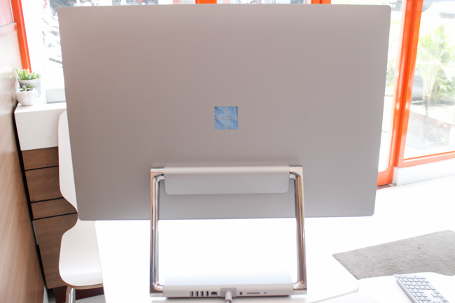 Trải nghiệm nhanh máy tính kiêm bàn vẽ Surface Studio tại Việt Nam: mỏng, đẹp và ấn tượng! - Ảnh 9.