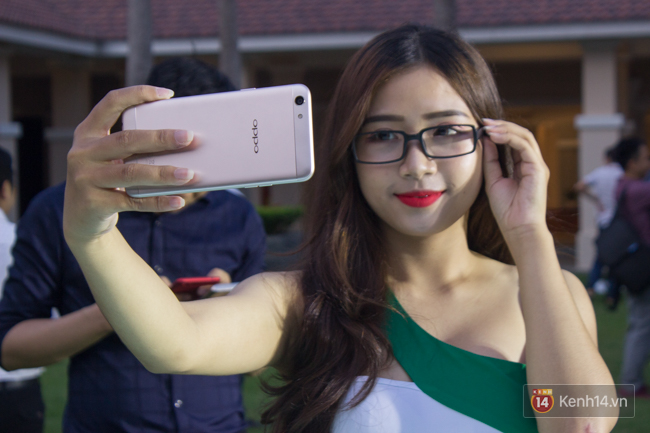 OPPO F3 ra mắt tại Việt Nam: Có camera selfie kép như F3 Plus, giá 7,5 triệu đồng - Ảnh 2.