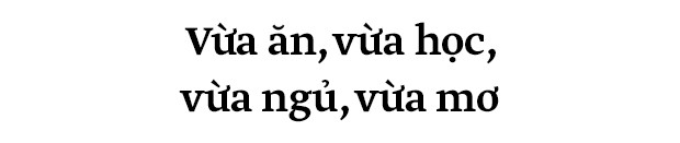 Biết tin bị ung thư vòm họng, chàng trai bỏ việc về mở xưởng làm... mô hình quái vật - Ảnh 5.