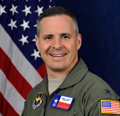 Một đại tá không quân Mỹ đã giải đáp được vấn đề tế nhị của NASA và ôm về 15.000 USD - Ảnh 1.