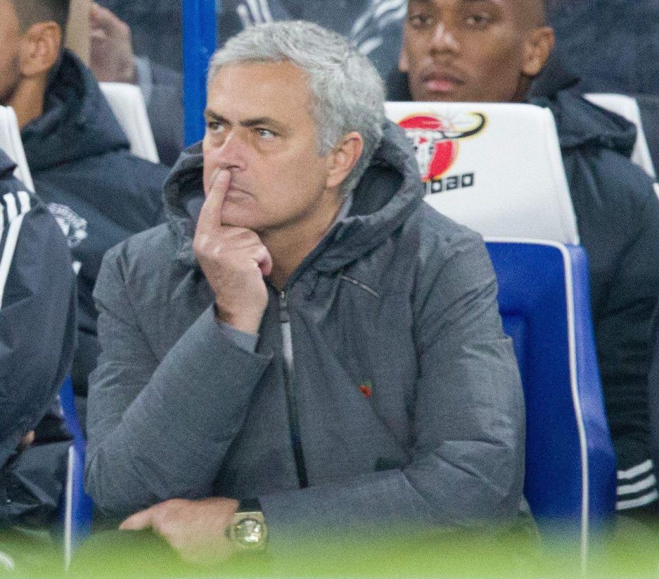 Mourinho rời Man Utd sang PSG, đừng nghĩ chỉ là tin vịt - Ảnh 1. Mourinho rời Man Utd sang PSG, đừng nghĩ chỉ là tin vịt - Ảnh 1.