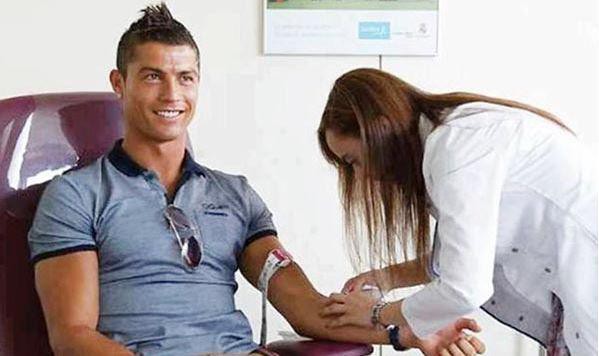 Không thể ghét nổi Ronaldo nếu biết 10 câu chuyện này về anh - Ảnh 5.