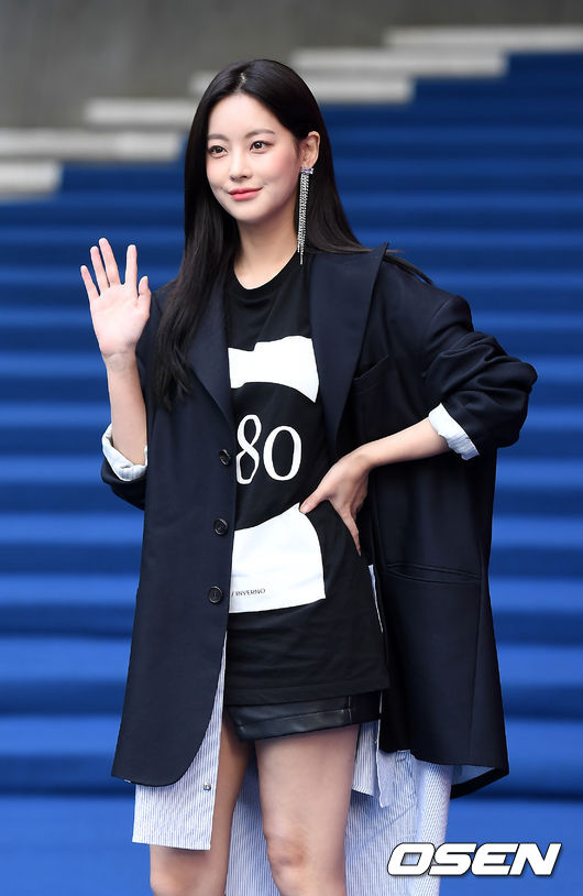 Gong Hyo Jin đầy khí chất, thiên thần Kim Yoo Jung tỏa sáng bên loạt sao Hàn sành điệu tại Seoul Fashion Week - Ảnh 14.