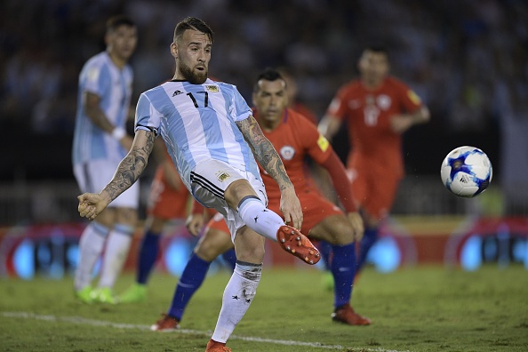 Messi sút phạt đền thành công đưa Argentina lên vị trí thứ 3 - Ảnh 9.