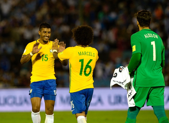Sao Brazil chơi bóng ở Trung Quốc lập hat-trick vào lưới Uruguay - Ảnh 10.