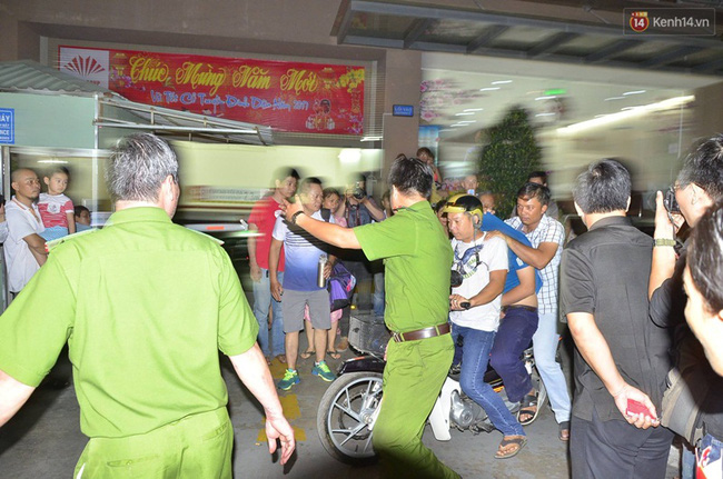 Nghi phạm quay trở lại hiện trường để lau chùi vết máu  sau khi sát hại nữ sinh lớp 9 - Ảnh 1.