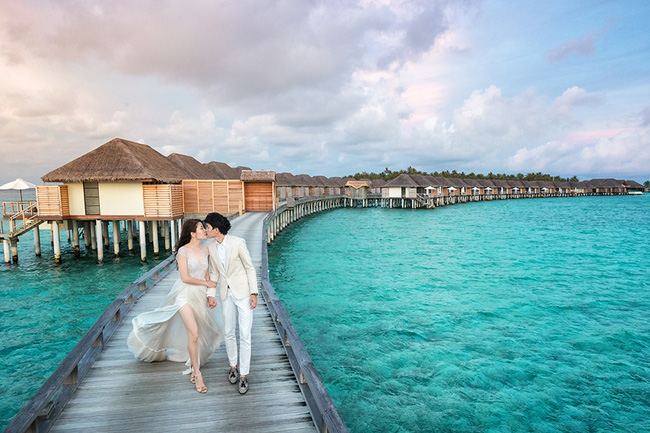 Cặp đôi yêu nhau từ thời tay trắng đến đám cưới bạc tỷ bao trọn resort 5 sao Maldives khi chồng thành đại gia - Ảnh 2.