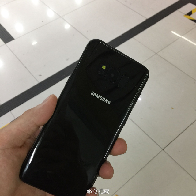Rò rỉ hình ảnh Samsung Galaxy S8 phiên bản Jet Black cực sang trọng - Ảnh 2.