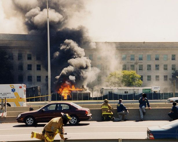 Những hình ảnh về Lầu Năm Góc lần đầu tiên được công bố sau thảm họa 11/9 - Ảnh 1.