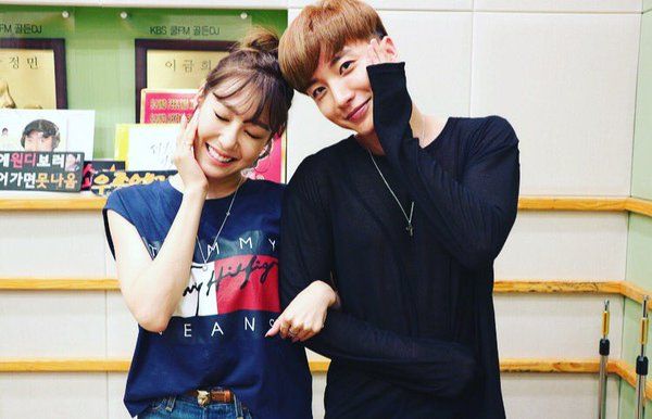 Dù được fan cưng chiều, sao Hàn vẫn bị ném đá như thường khi dính scandal thái độ vô lễ - Ảnh 1.