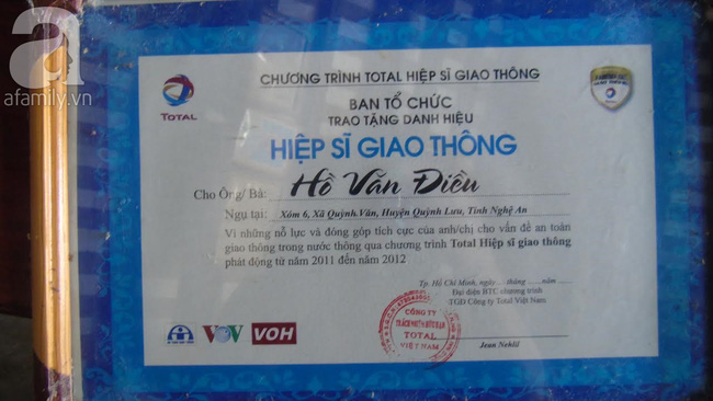 “Hiệp sỹ giao thông” của các em học sinh cầu cứu vì con trai nguy kịch sau tai nạn giao thông - Ảnh 2.