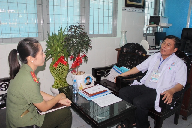 Đ&atilde; l&agrave;m r&otilde; nguồn gốc cẳng ch&acirc;n người v&ugrave;i ở b&atilde;i r&aacute;c - Ảnh 1.