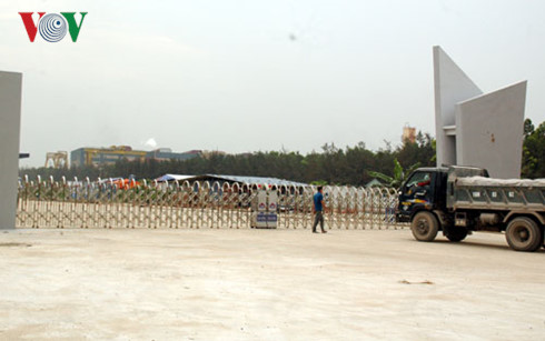 Hải Ph&ograve;ng: Nổ l&ograve; nấu ph&ocirc;i, 4 c&ocirc;ng nh&acirc;n bị th&eacute;p n&oacute;ng văng bỏng nặng - Ảnh 2.