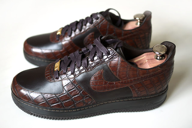 Danh s&aacute;ch hot nhất l&uacute;c n&agrave;y: 23 đ&ocirc;i sneakers Nike hiếm nhất mọi thời đại - Ảnh 11.