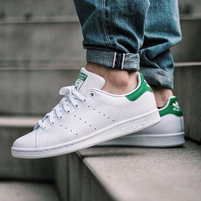 Đôi sneaker mà Sky nào cũng thèm muốn: adidas Stan Smith độ Sơn Tùng M-TP - Ảnh 2.