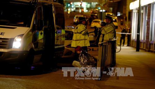 Quả bom khủng bố tại Manchester được chế tạo tinh vi nhằm g&acirc;y s&aacute;t thương cao nhất - Ảnh 1.