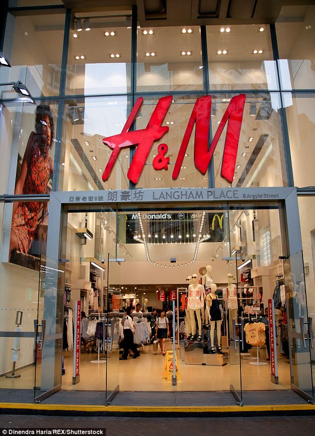 H&M bị ném đá vì khiến khách hàng cảm thấy quá béo do đánh size quần áo lung tung - Ảnh 2.