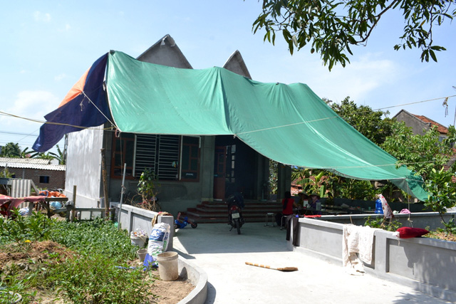 Nỗi đau sau vụ 3 anh em ruột tử vong dưới hầm biogas: Đêm nào các cháu cũng khóc đòi bố” - Ảnh 1.