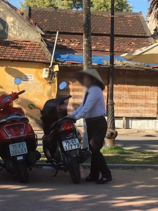 Hội An l&ecirc;n tiếng việc kh&aacute;ch nước ngo&agrave;i bị &eacute;p mua v&eacute; v&agrave;o phố cổ - Ảnh 4.