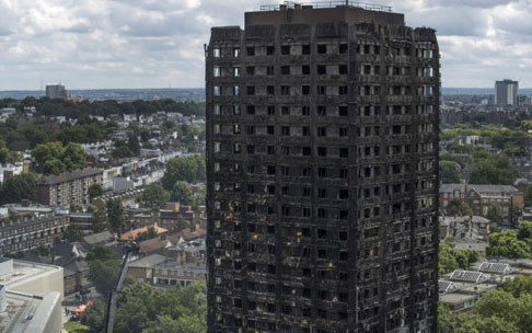 Vụ cháy cao ốc ở Anh: 79 người đã thiệt mạng - Ảnh 1.