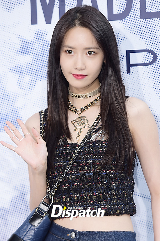 Dàn sao hạng A biến sự kiện thành thảm đỏ: Dàn nghệ sĩ YG và SM đụng độ, Park Shin Hye lộ đùi voi - Ảnh 3. Dàn sao hạng A biến sự kiện thành thảm đỏ: Dàn nghệ sĩ YG và SM đụng độ, Park Shin Hye lộ đùi voi - Ảnh 3.