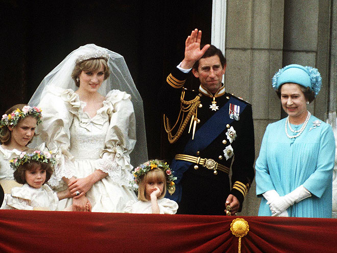 Trước khi chết, bà ngoại của Công nương Diana tiết lộ nàng có tính cách phức tạp, xin lỗi vì đã làm mối cho Charles - Ảnh 1.