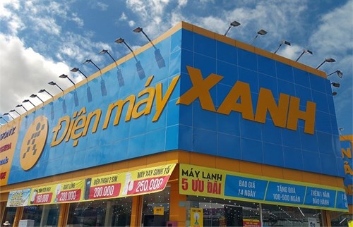 TP. HCM: Trộm đột nhập siêu thị Điện máy Xanh cuỗm 25 chiếc điện thoại trị giá gần 500 triệu đồng - Ảnh 1.