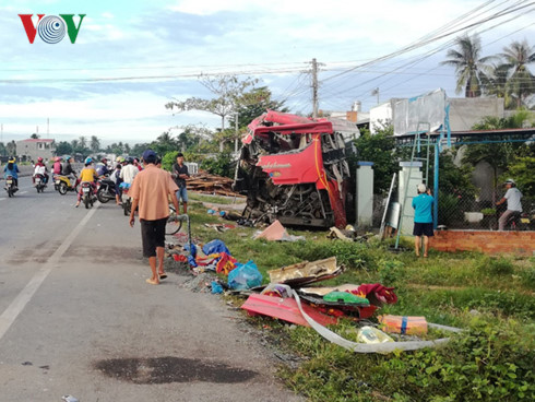 Tai nạn ở Bình Thuận: Thiết bị giám sát hành trình của 3 xe đều tắt - Ảnh 1.