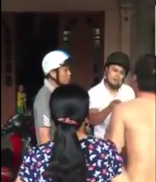 Chuyện hi hữu ở Hải Ph&ograve;ng: Đuổi v&agrave;o nh&agrave;, bắt nhầm người lương thiện - Ảnh 2.
