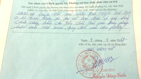 H&agrave; Nội: B&uacute;t ph&ecirc; v&agrave;o sơ yếu l&yacute; lịch sai quy định, x&atilde; Duy&ecirc;n H&agrave; phải sửa sai - Ảnh 1.