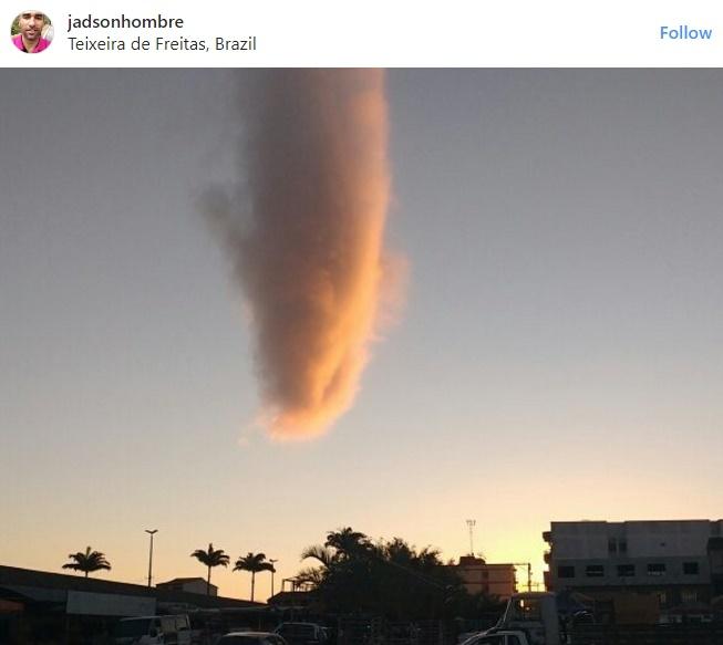 Xuất hiện đám mây kỳ lạ trên bầu trời Brazil, người dân nháo nhào chia sẻ hình ảnh trên mạng xã hội - Ảnh 2.