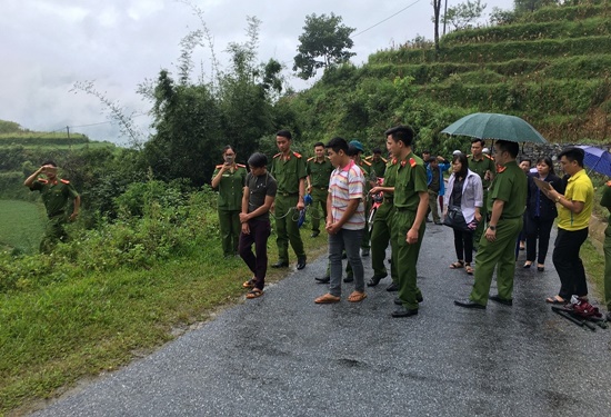 Đi dự sinh nhật, bé gái bị hai thanh niên thay nhau hiếp dâm - Ảnh 1.