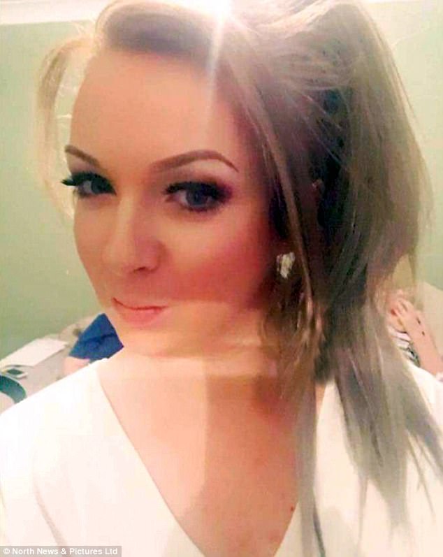 Bắt quả tang người y&ecirc;u ngoại t&igrave;nh, người đ&agrave;n &ocirc;ng nổi đi&ecirc;n dạy cho c&ocirc; ta b&agrave;i học nhớ đời - Ảnh 2.