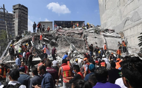 50 người được cứu sống sau trận động đất kinh hoàng ở Mexico - Ảnh 1.