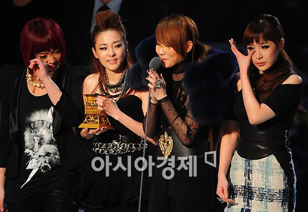 Những chiến thắng gây tranh cãi nhất trong lịch sử các lễ trao giải âm nhạc xứ Hàn - Ảnh 2.