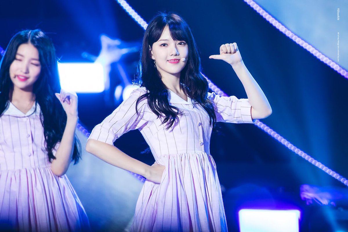 Đau ruột thừa dữ dội, Yerin (G-Friend) vẫn cố hết sức biểu diễn - Ảnh 3.