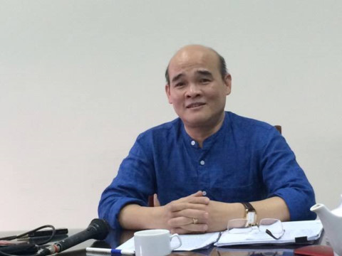 Phải đủ 18 tuổi trở l&ecirc;n v&agrave; đang độc th&acirc;n mới được phẫu thuật chuyển giới - Ảnh 1.