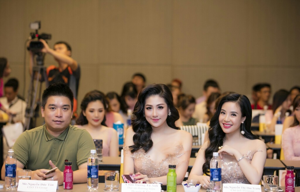 Á hậu, diễn viên nào làm đại sứ thương hiệu, quảng cáo cho bà chủ lô mỹ phẩm 11 tỷ không rõ nguồn gốc? - Ảnh 3. Á hậu, diễn viên nào làm đại sứ thương hiệu, quảng cáo cho bà chủ lô mỹ phẩm 11 tỷ không rõ nguồn gốc? - Ảnh 3.