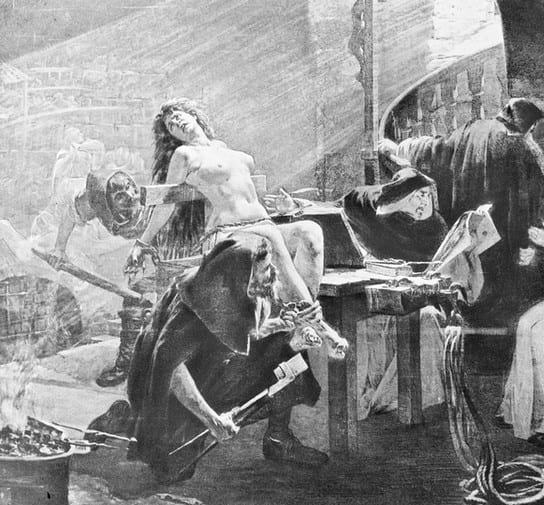 Những h&igrave;nh phạt t&agrave;n nhẫn d&agrave;nh ri&ecirc;ng cho phụ nữ ở thời Trung Cổ khiến nhiều người run sợ - Ảnh 9.