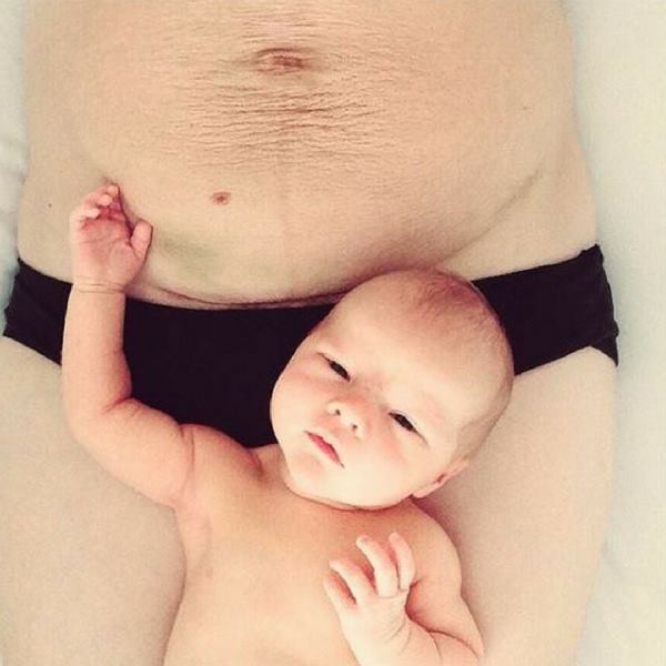 Quên hình ảnh các mẹ có dáng người thon gọn sau sinh đi, đây mới là sự thật khiến bạn ngỡ ngàng - Ảnh 1.