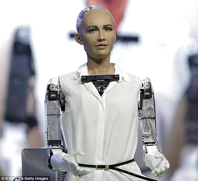 Sau phát biểu muốn hủy diệt con người, robot Sophia lại tiếp tục có những câu nói gây sốc - Ảnh 1.
