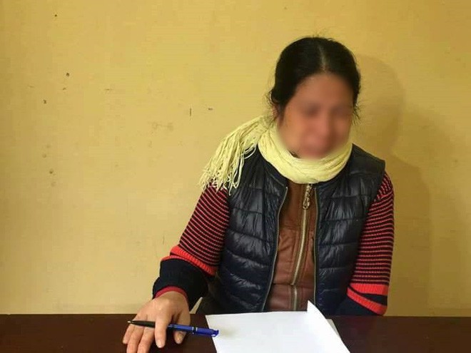 Khởi tố người gi&uacute;p việc tung hứng, đ&aacute;nh đập d&atilde; man b&eacute; g&aacute;i hơn 1 th&aacute;ng tuổi ở H&agrave; Nam - Ảnh 1.