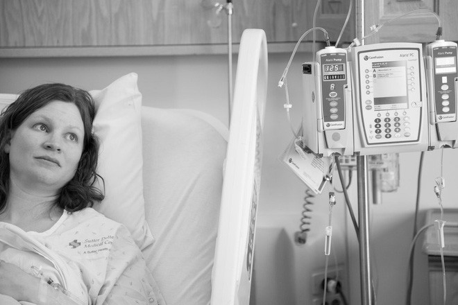 C&acirc;u chuyện x&uacute;c động của b&eacute; g&aacute;i chỉ sống hơn 2 ng&agrave;y sau khi ch&agrave;o đời v&igrave; hội chứng nguy hiểm trong thai k&igrave; - Ảnh 1.