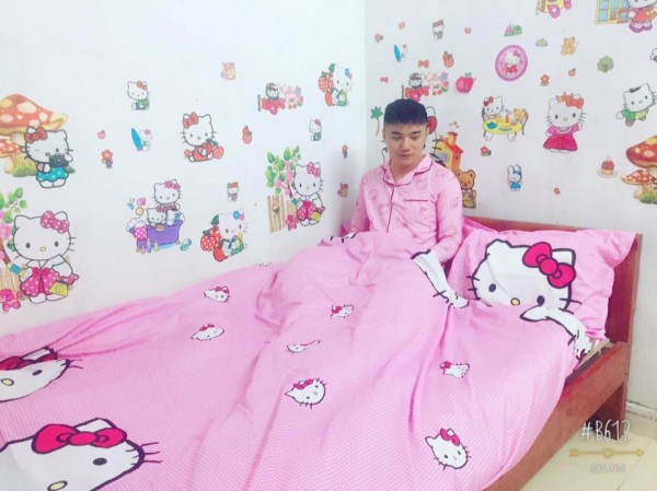 Gặp gỡ thanh niên tên Hồng công chúa, mê Hello Kitty và đã có bạn gái - Ảnh 1.